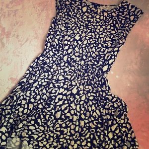 Black & white printed dress (A-line)